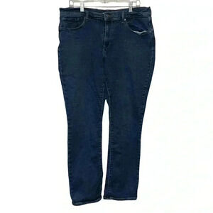 Levis Jeans Women's 14 Blue Classic Straight Medium Wash Denim Casual